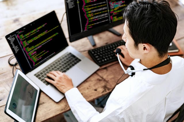 ファイアウォールの真実：安全を守る技術と選び方のポイント